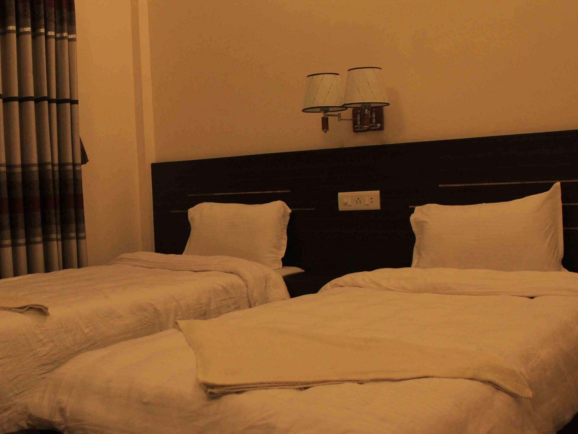 Mirage Inn Румминдей Экстерьер фото